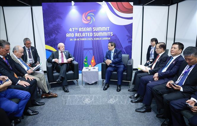 Hội nghị Cấp cao ASEAN 47: Thủ tướng Phạm Minh Chính gặp lãnh đạo các nước Campuchia, Canada và Brazil